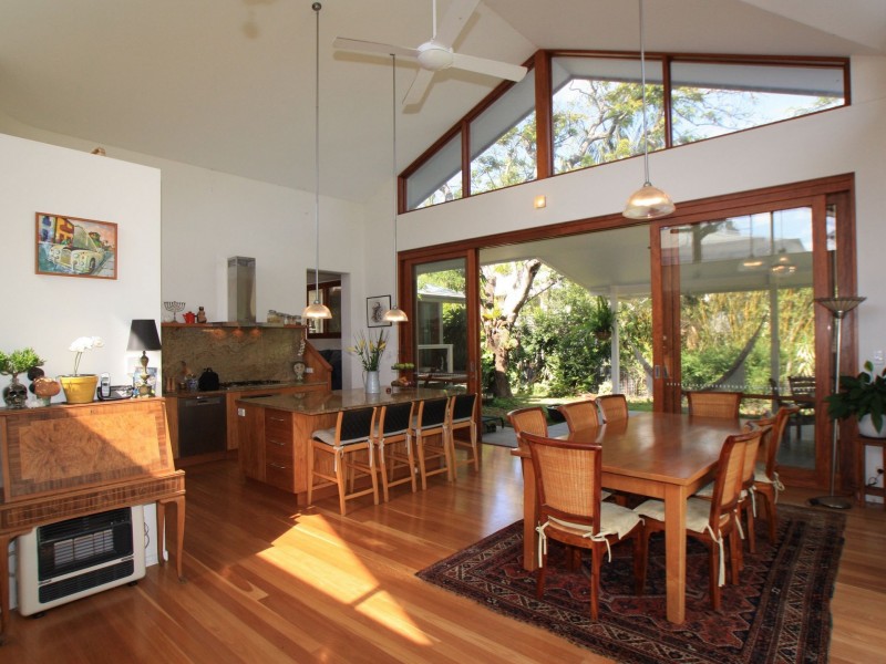 Stunning Booyun St, Brunswick Heads NSW 2483