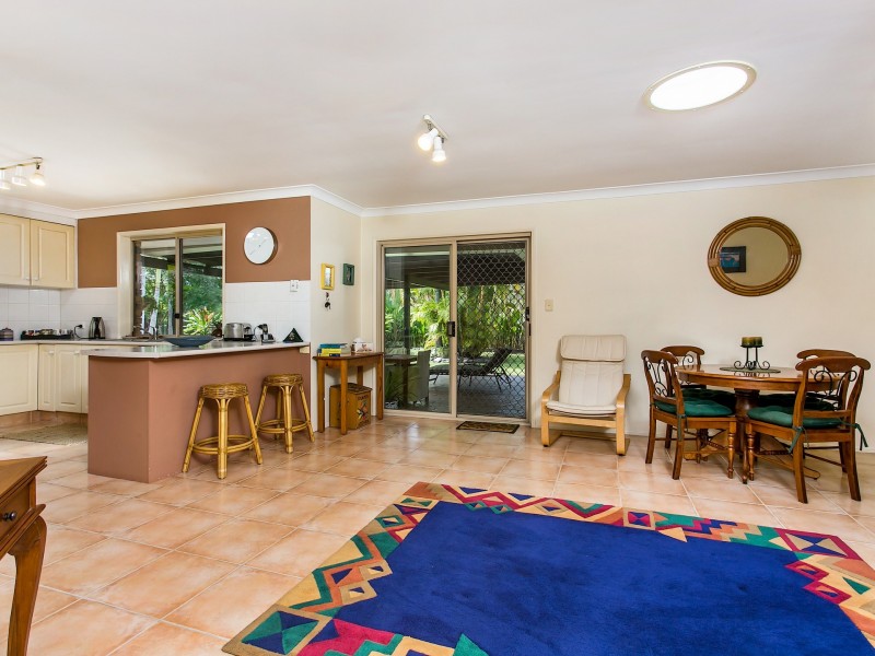 167 Shara Boulevarde, Ocean Shores NSW 2483