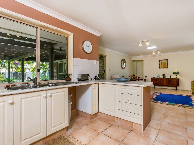 167 Shara Boulevarde, Ocean Shores NSW 2483