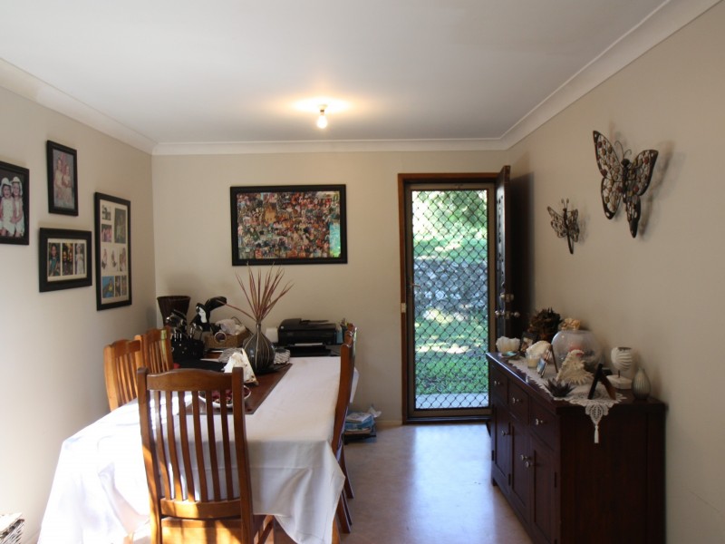 11 Warrambool Road, Ocean Shores NSW 2483
