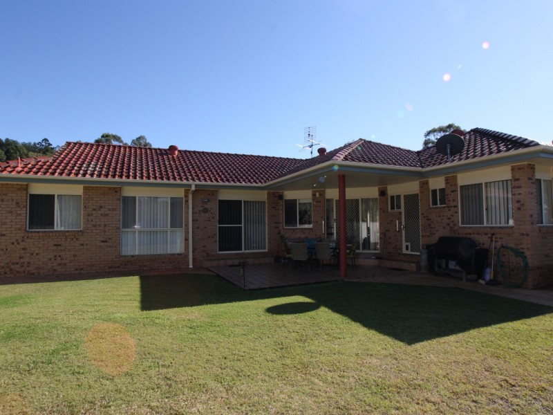1 Nargoon Court, Ocean Shores NSW 2483