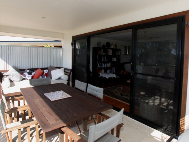 1/25 Yalla Kool Drive, Ocean Shores NSW 2483