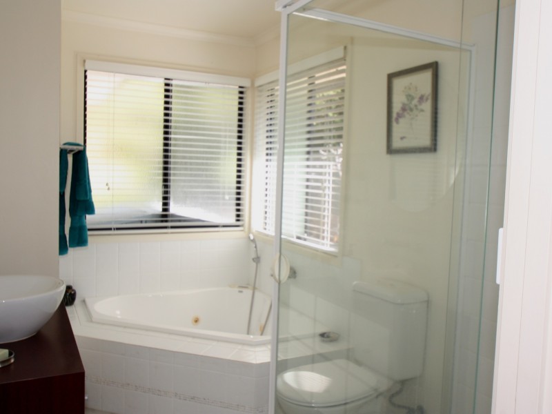 1/25 Yalla Kool Drive, Ocean Shores NSW 2483