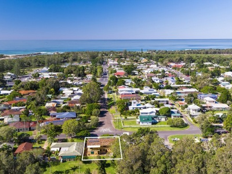 2 Newberry Parade, Brunswick Heads NSW 2483