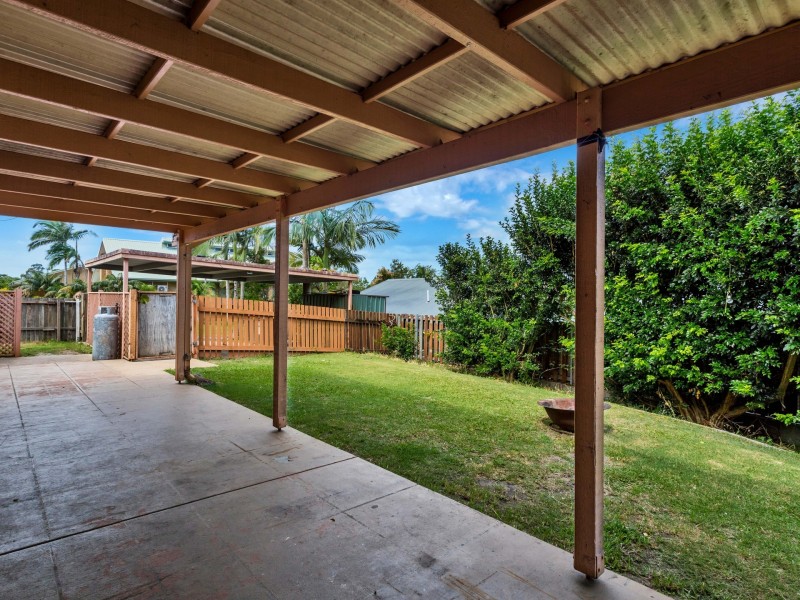 2 Banool Circuit, Ocean Shores NSW 2483