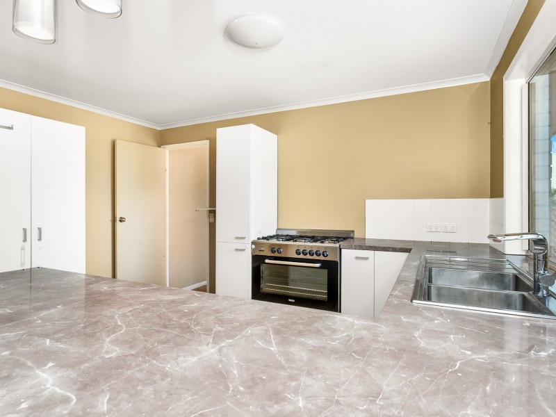 2 Banool Circuit, Ocean Shores NSW 2483