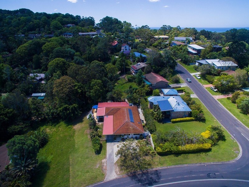 7 Rajah Road, Ocean Shores NSW 2483