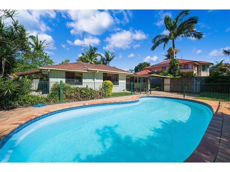 39 Balemo Drive, Ocean Shores NSW 2483