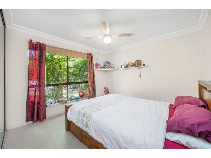 39 Balemo Drive, Ocean Shores NSW 2483