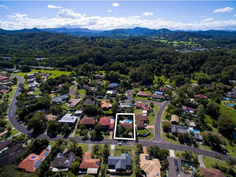 39 Balemo Drive, Ocean Shores NSW 2483