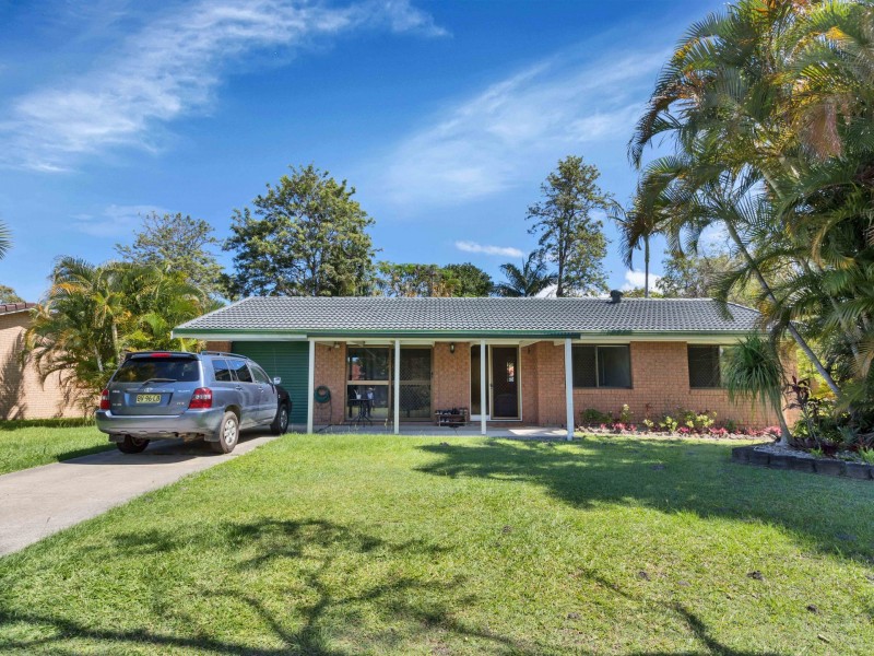 7 Kiah Close, Ocean Shores NSW 2483