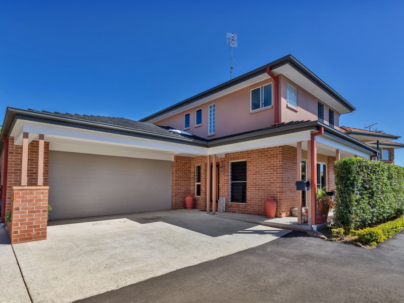 11/10 Balemo Drive, Ocean Shores NSW 2483