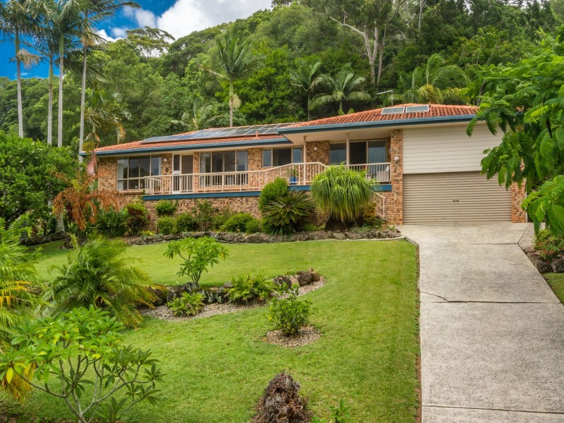 27 Yamble Drive, Ocean Shores NSW 2483