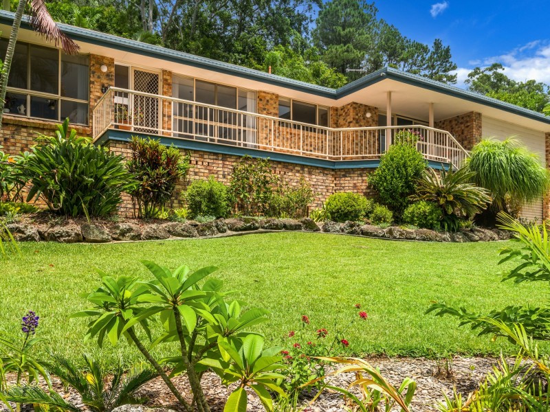 27 Yamble Drive, Ocean Shores NSW 2483