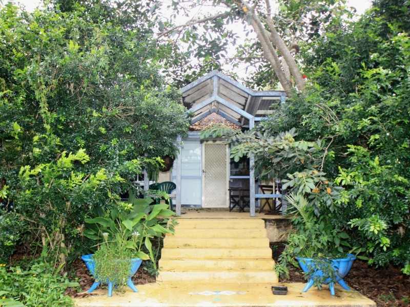 25 Royal Avenue, South Golden Beach NSW 2483