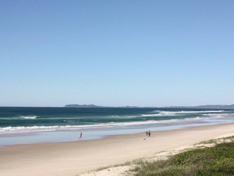 25 Royal Avenue, South Golden Beach NSW 2483