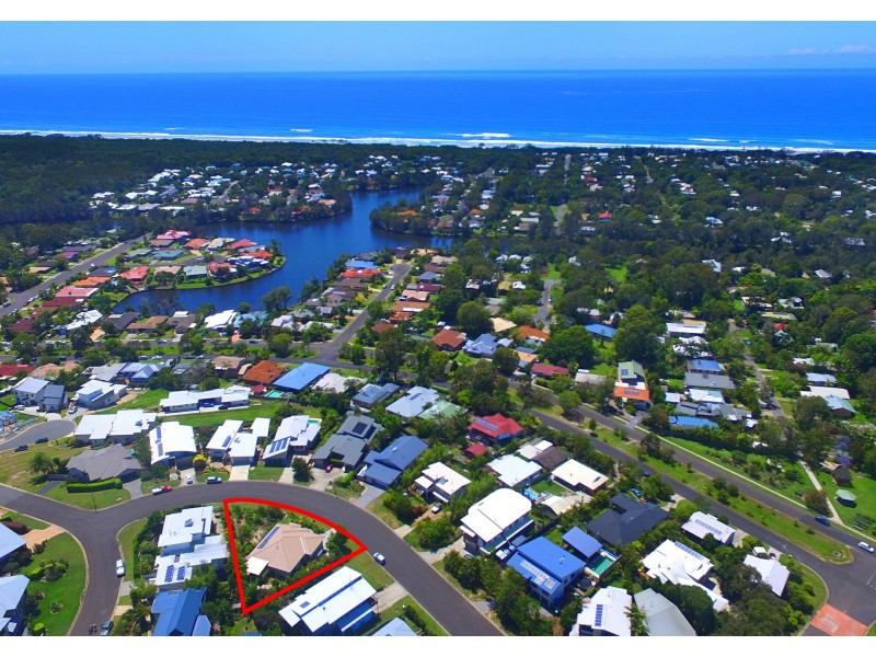 21 Palmer Avenue, Ocean Shores NSW 2483
