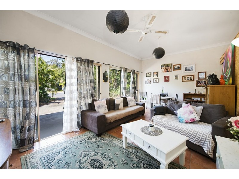 44 Gloria Street, South Golden Beach NSW 2483