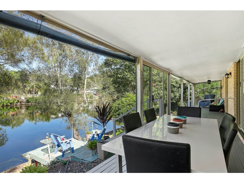 25 Natan Court, Ocean Shores NSW 2483