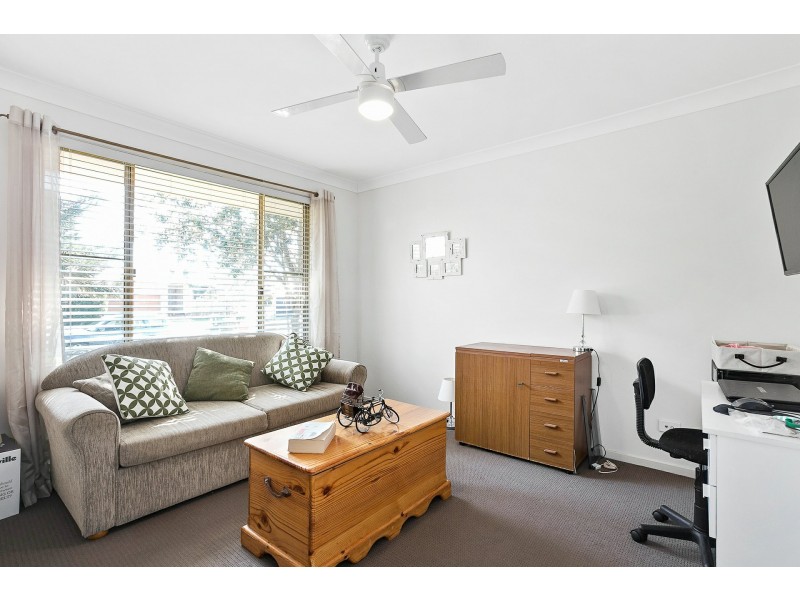 25 Natan Court, Ocean Shores NSW 2483