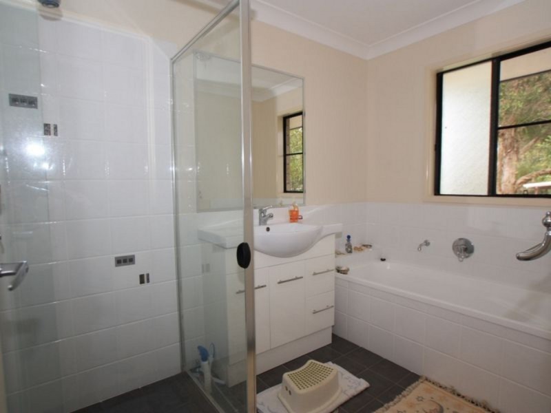 9 Jardine Court, Ocean Shores NSW 2483