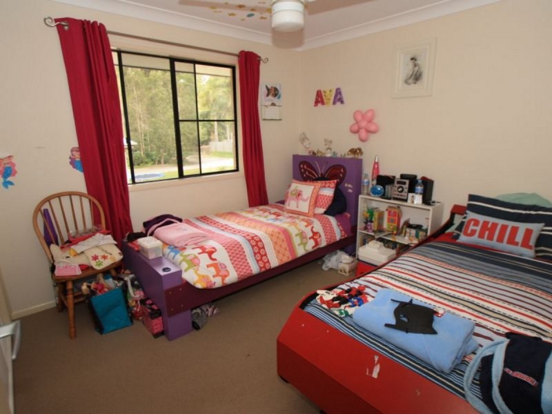 9 Jardine Court, Ocean Shores NSW 2483