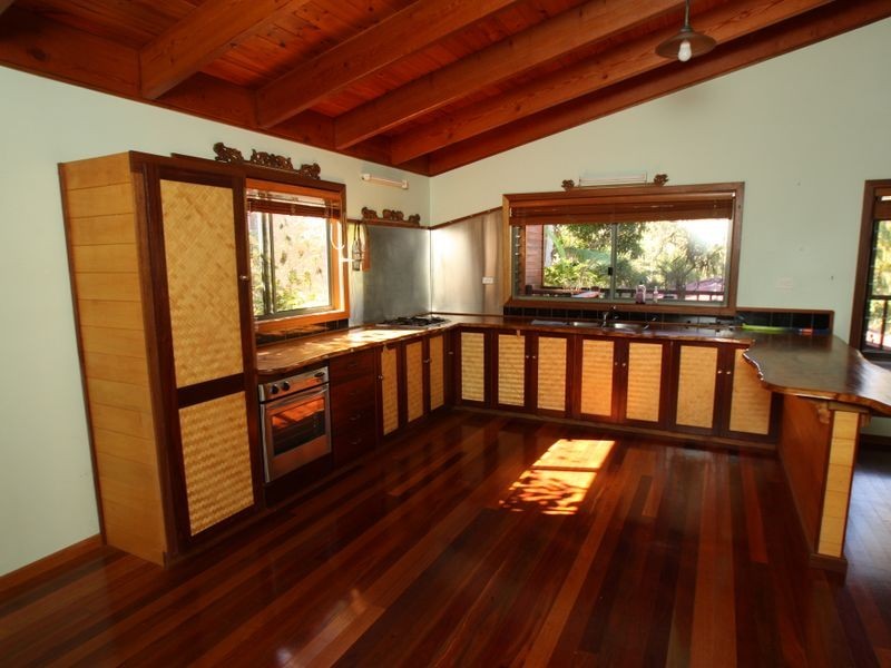 9 Elizabeth Avenue, South Golden Beach NSW 2483