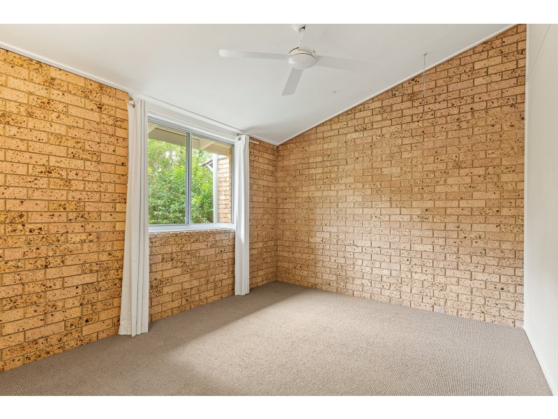 2/12 PETER ST, South Golden Beach NSW 2483