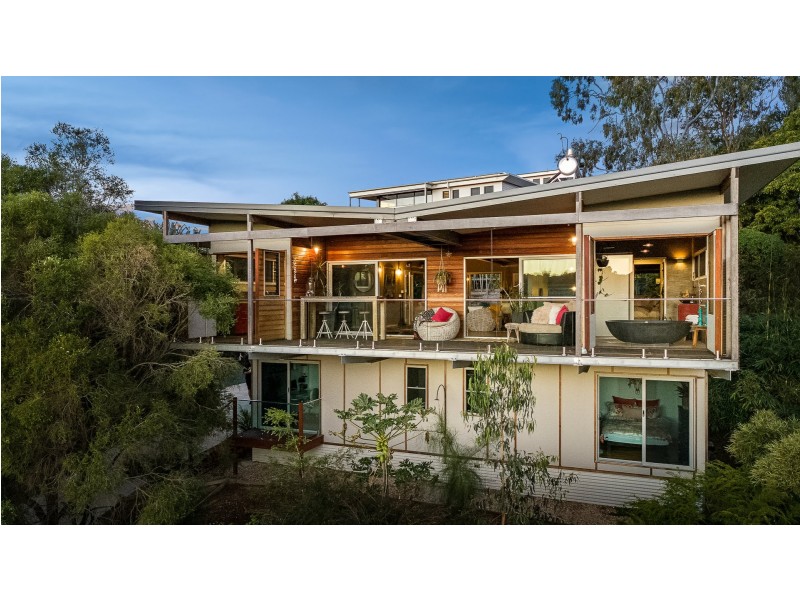 2/10 Narooma Drive, Ocean Shores NSW 2483