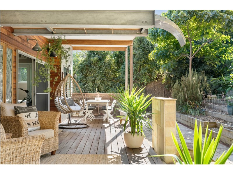 2/10 Narooma Drive, Ocean Shores NSW 2483