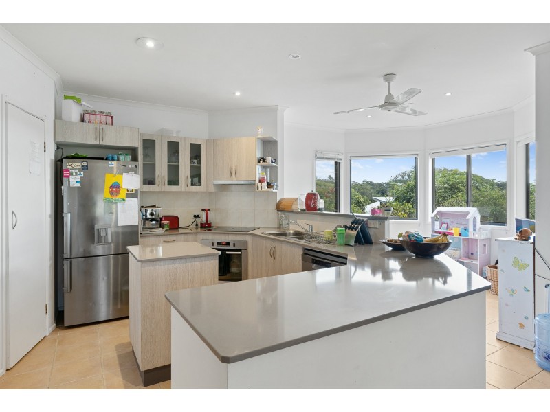 38 Yamble Drive, Ocean Shores NSW 2483