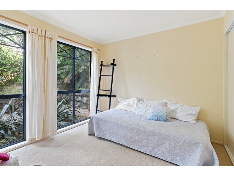 38 Yamble Drive, Ocean Shores NSW 2483