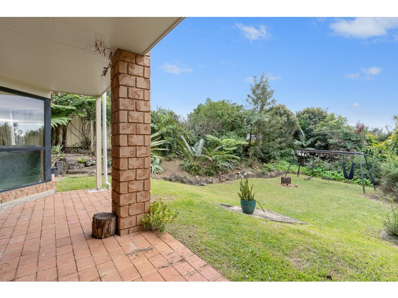 38 Yamble Drive, Ocean Shores NSW 2483