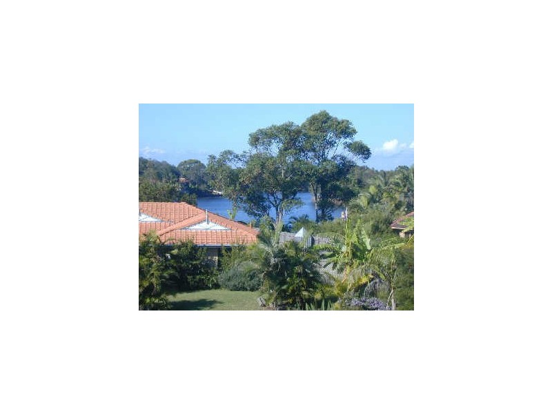 148 Shara Boulevarde, Ocean Shores NSW 2483