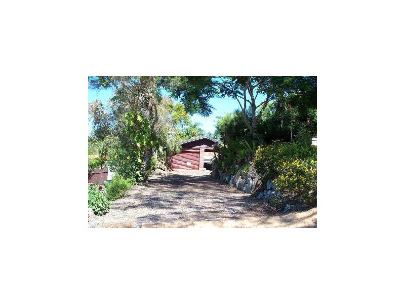 2A Wilpy Place, Ocean Shores NSW 2483