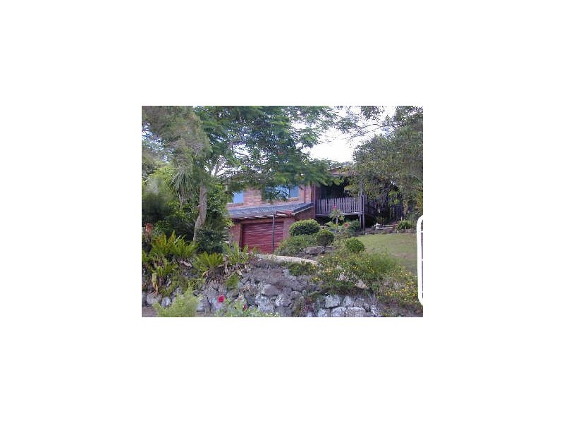 2A Wilpy Place, Ocean Shores NSW 2483