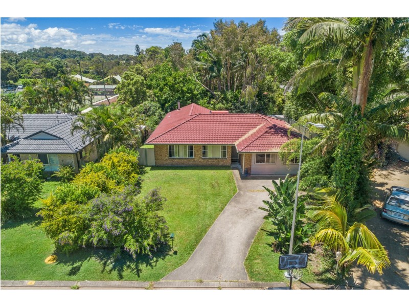 19 Glendale Crescent, Ocean Shores NSW 2483
