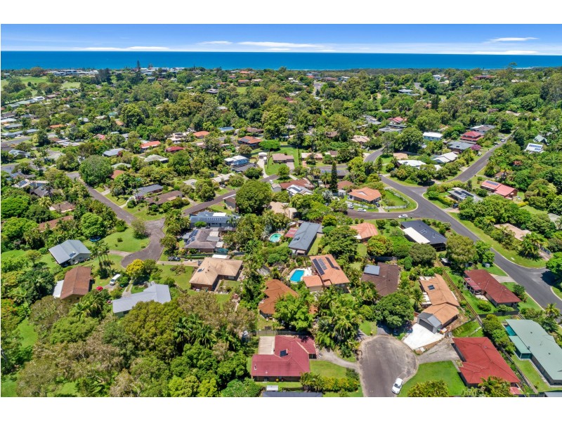 19 Glendale Crescent, Ocean Shores NSW 2483