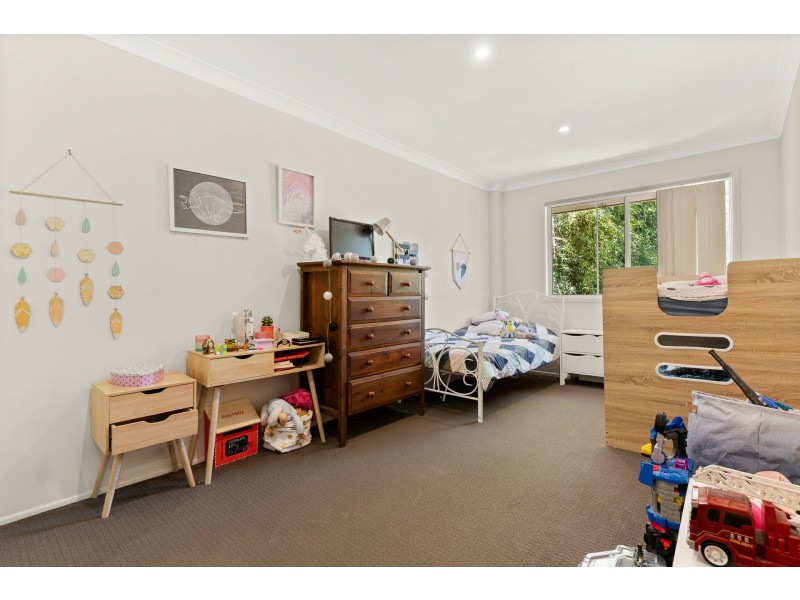 19 Glendale Crescent, Ocean Shores NSW 2483