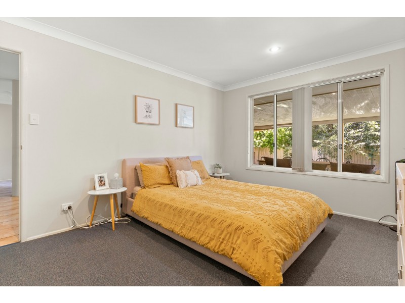 19 Glendale Crescent, Ocean Shores NSW 2483