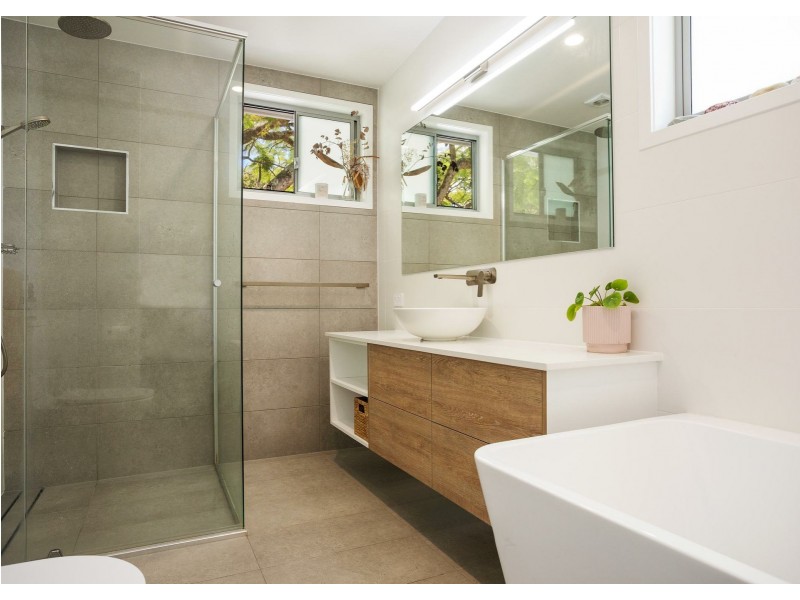 1/2 Bower Street, Brunswick Heads NSW 2483