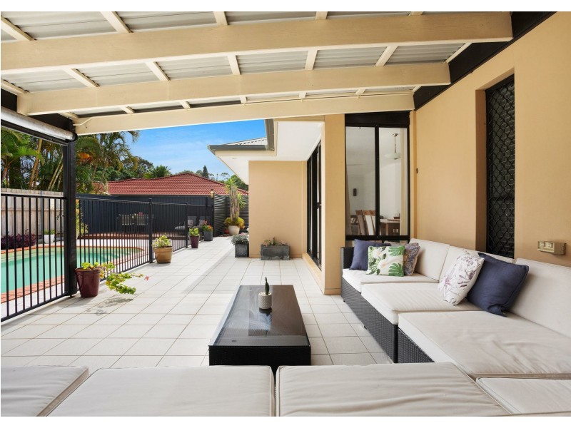 26E Coomburra Crescent, Ocean Shores NSW 2483