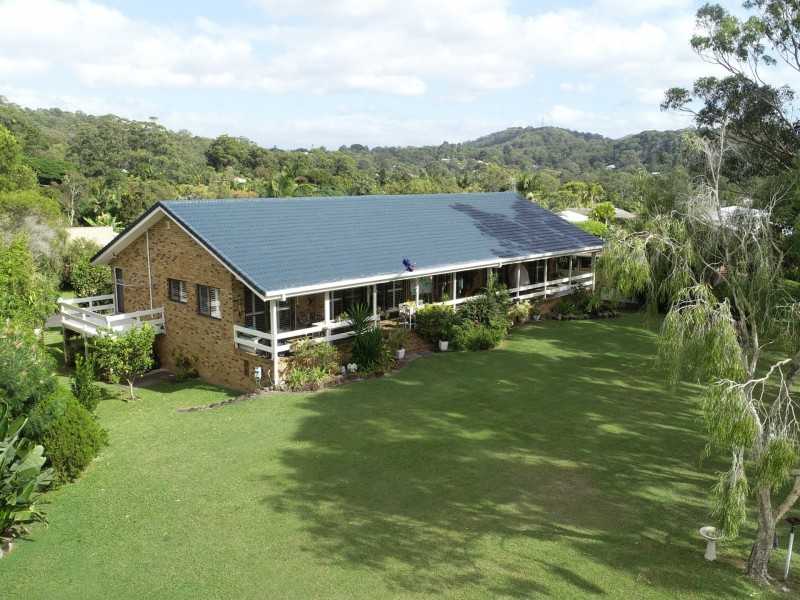 22 Narooma Drive, Ocean Shores NSW 2483
