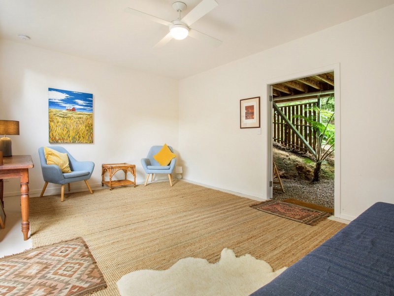 1B Namoi Glen, Ocean Shores NSW 2483