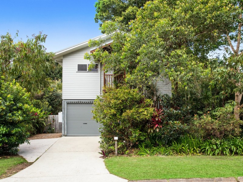 1B Namoi Glen, Ocean Shores NSW 2483