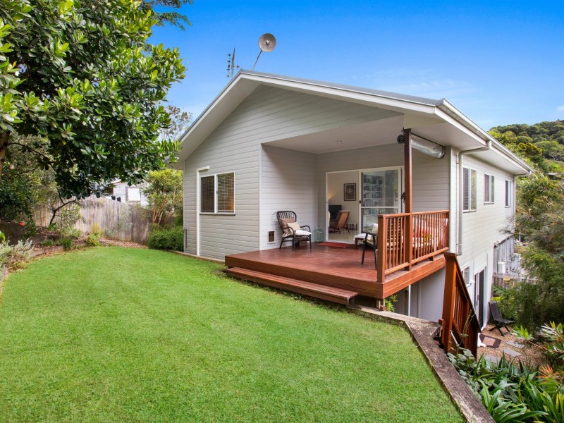 1B Namoi Glen, Ocean Shores NSW 2483