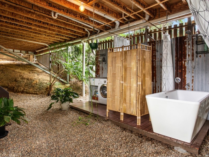 1B Namoi Glen, Ocean Shores NSW 2483