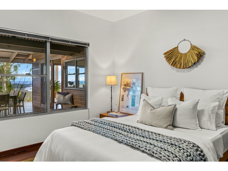 43 Synotts Lane, Ocean Shores NSW 2483