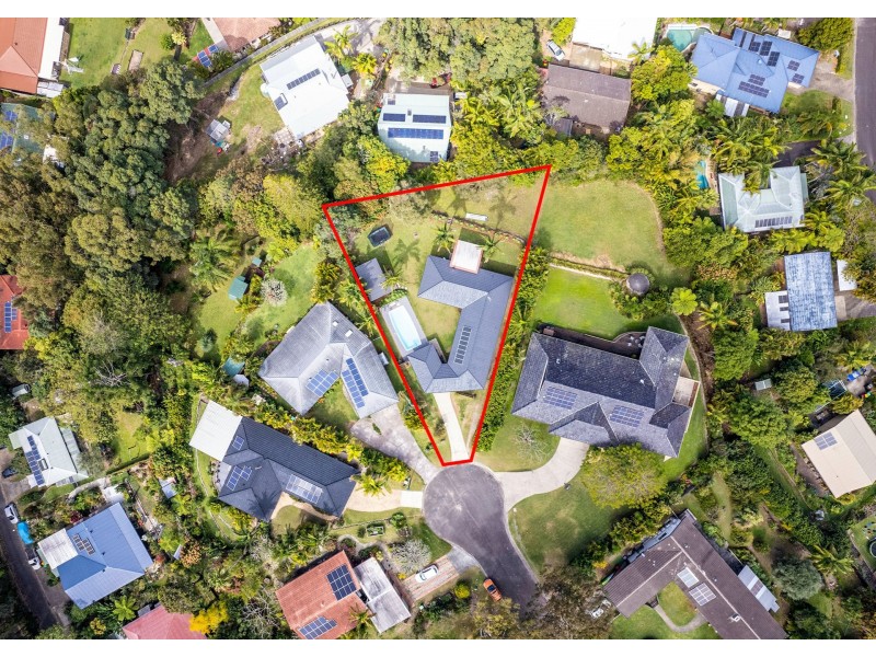 10 Woggoon Terrace, Ocean Shores NSW 2483