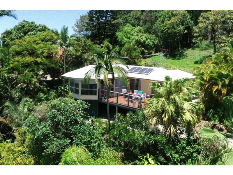 35 Yamble Drive, Ocean Shores NSW 2483